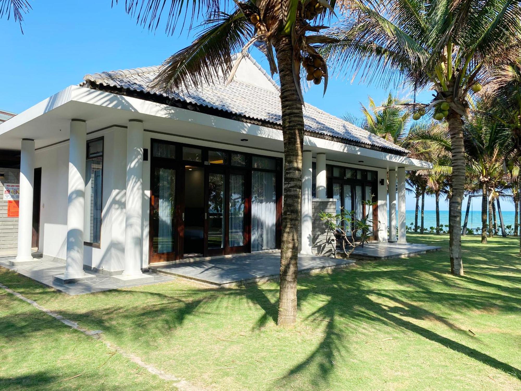 Starlight Villa Beach Resort & Spa Фантхьєт Екстер'єр фото