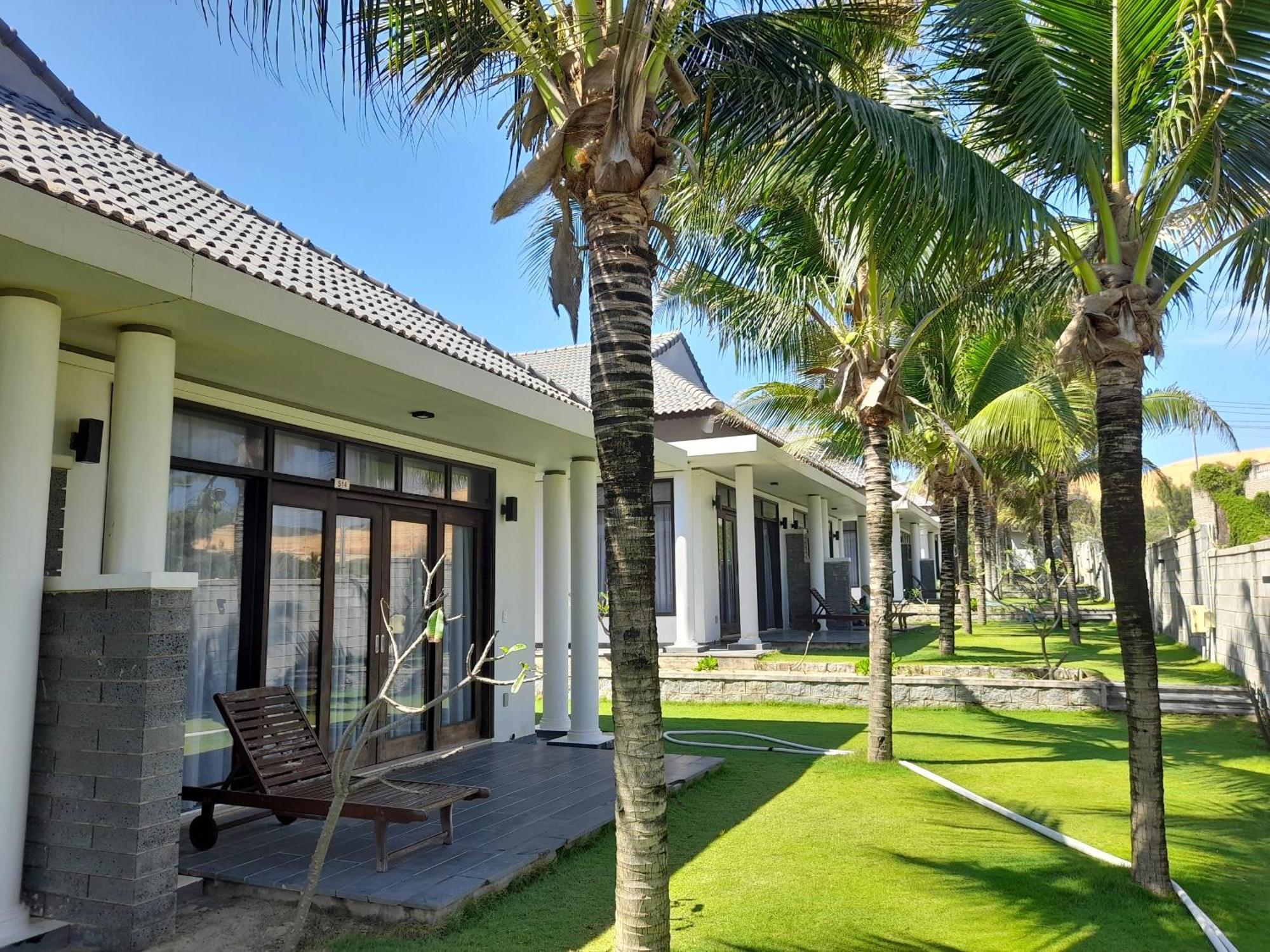 Starlight Villa Beach Resort & Spa Фантхьєт Екстер'єр фото
