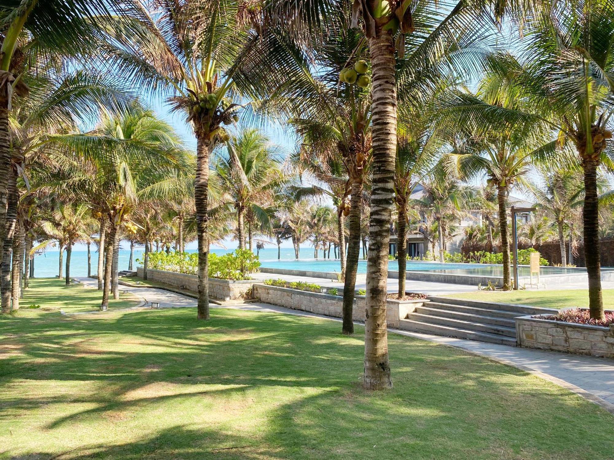 Starlight Villa Beach Resort & Spa Фантхьєт Екстер'єр фото