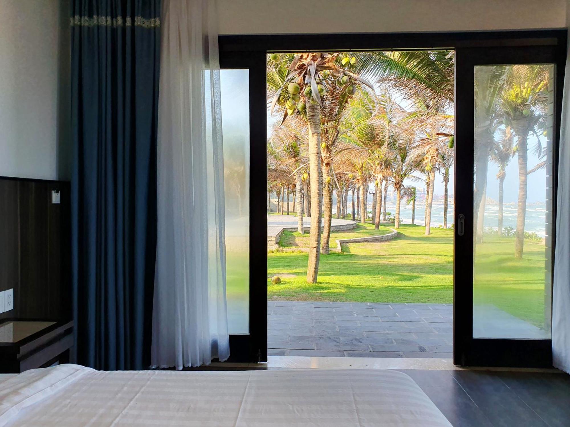 Starlight Villa Beach Resort & Spa Фантхьєт Екстер'єр фото