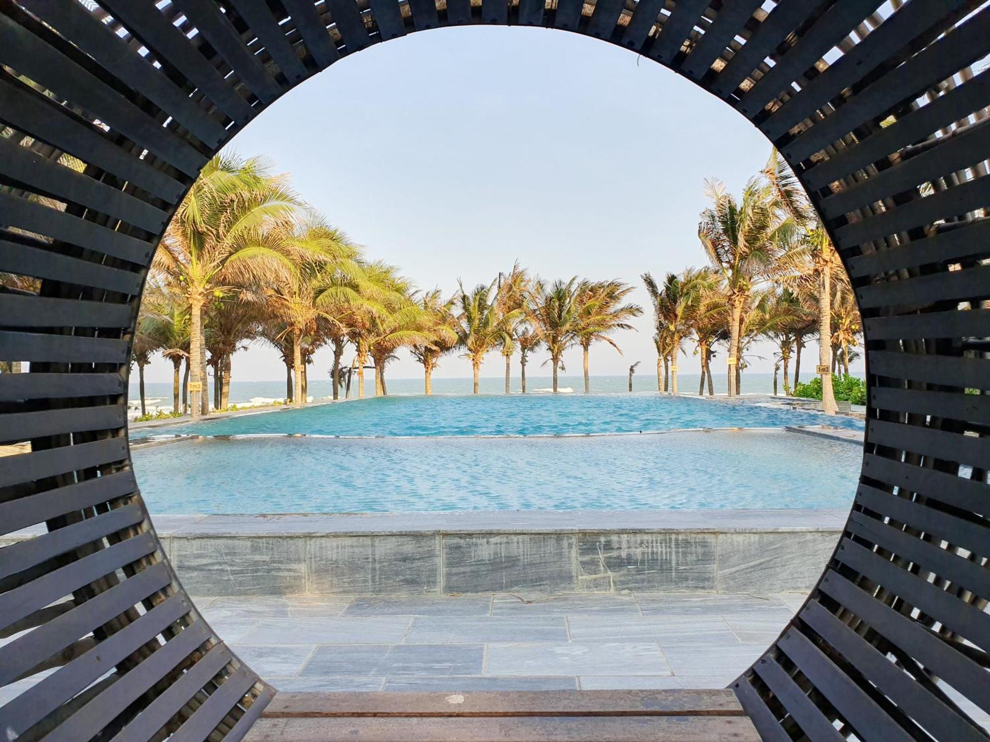 Starlight Villa Beach Resort & Spa Фантхьєт Екстер'єр фото