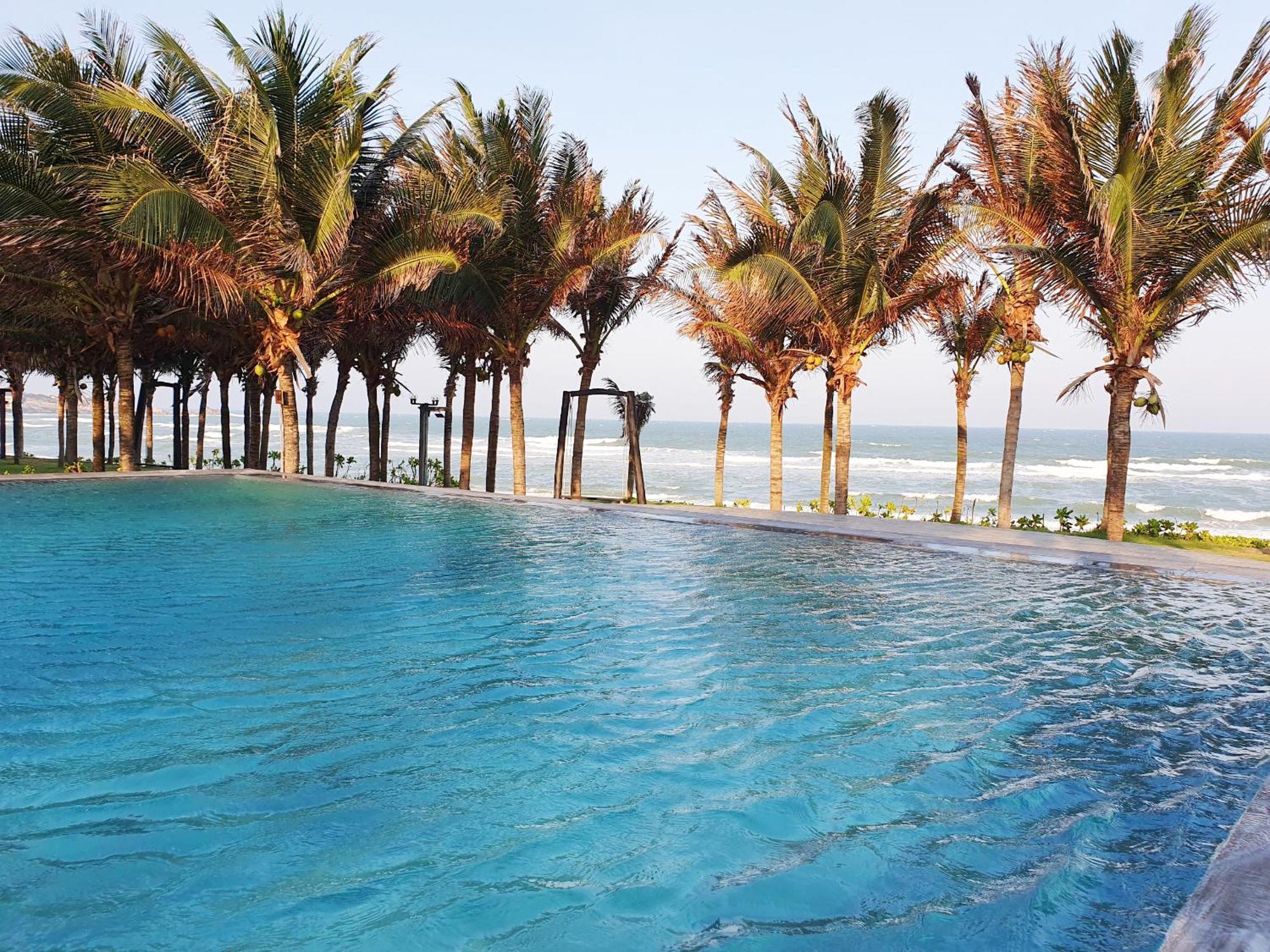 Starlight Villa Beach Resort & Spa Фантхьєт Екстер'єр фото