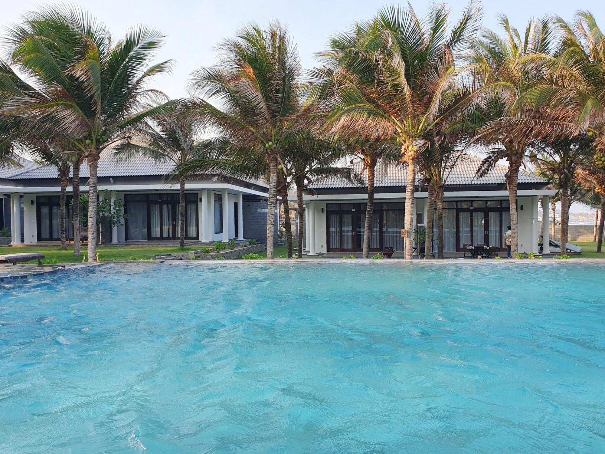 Starlight Villa Beach Resort & Spa Фантхьєт Екстер'єр фото
